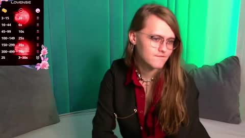 Yuko online show from 11.14.25