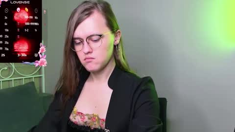 Yuko online show from 11.27.25