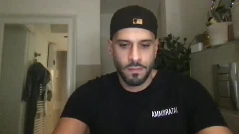 Snapshot of yul53 chatting on 10.03.25 yul53 online show from 10.03.25