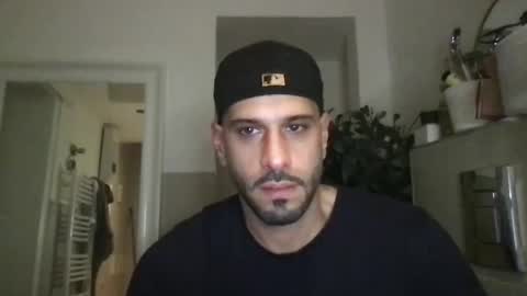 Snapshot of yul53 chatting on 10.07.25 yul53 online show from 10.07.25