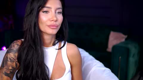 Yulia online show from 11.24.25