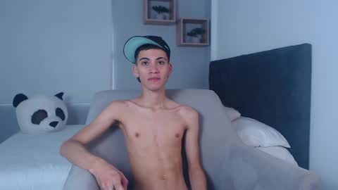 yulian_vasquez online show from 03.03.25