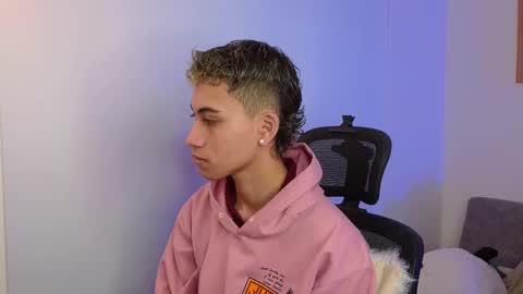 yulian_vasquez online show from 10.08.25