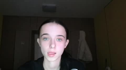 Yuliia online show from 11.28.25