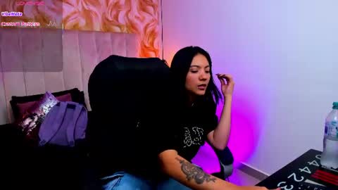 yumeko_michael online show from 08.04.26