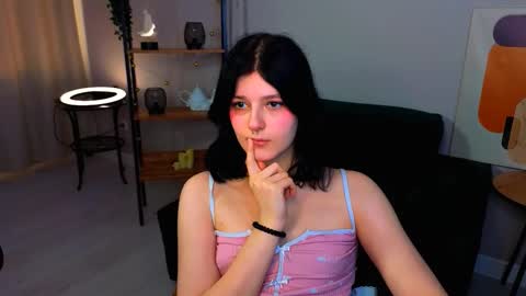 Yumi online show from 03.14.26