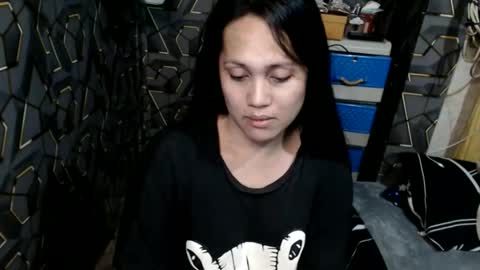 yumi online show from 11.27.25