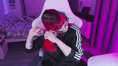 Yumi 3 online show from 02.02.26