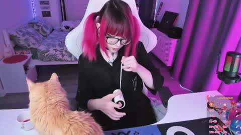 Yumi 3 online show from 05.16.26