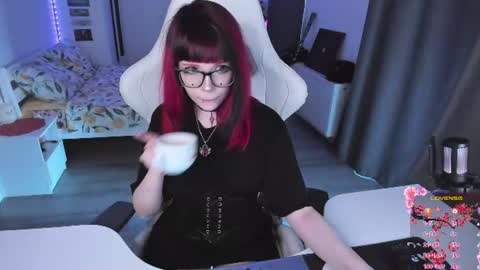 Yumi 3 online show from 06.21.26