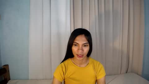 Snapshot of yumiexx chatting on 06.30.26 CALL ME YUMLEXX online show from 06.30.26