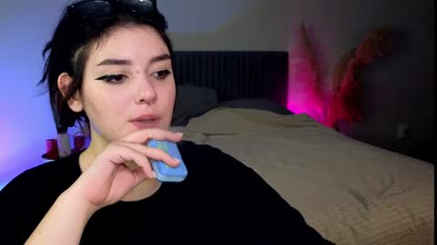 YumemiyaYumi online show from 01.01.25