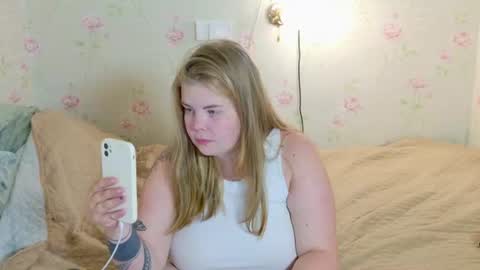 Polly online show from 07.17.26