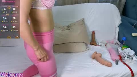 Snapshot of yummy__ayami chatting on 09.17.25 Yummy Ayami online show from 09.17.25