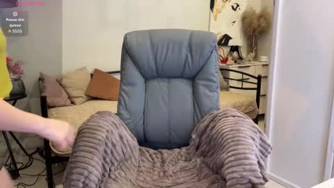 Yummy Jane online show from 11.16.25