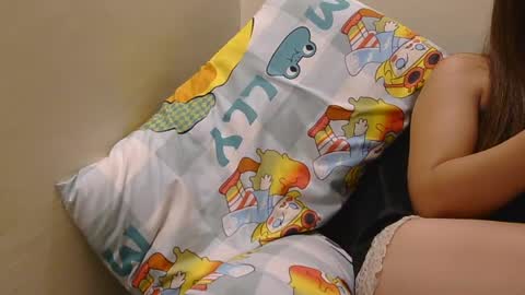 Snapshot of yummyclaya chatting on 07.26.26 yummyclaya online show from 07.26.26