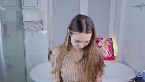 Snapshot of yummyemiily chatting on 03.04.26 Emily online show from 03.04.26