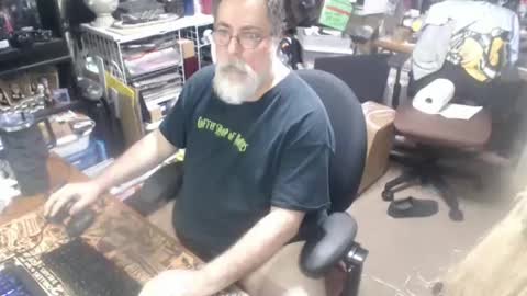 yummyflguy online show from 05.18.26