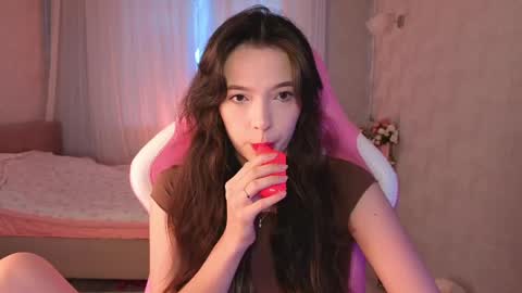 Snapshot of yuna_sunshy chatting on 05.05.26 Yuna online show from 05.05.26