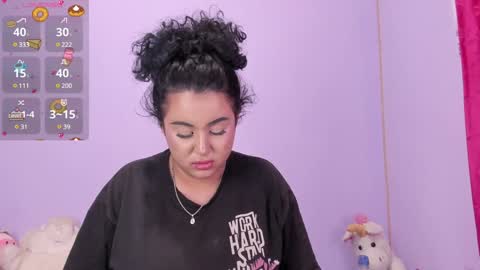 yunahott_ online show from 01.20.25