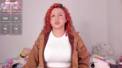 yunahott_ online show from 10.06.25