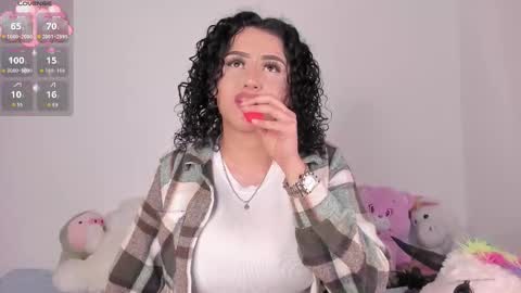 Snapshot of yunahott_ chatting on 02.15.26 yunahott_ online show from 02.15.26