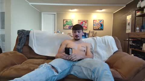 Snapshot of yungbul1 chatting on 12.03.25 yungbul1 online show from 12.03.25