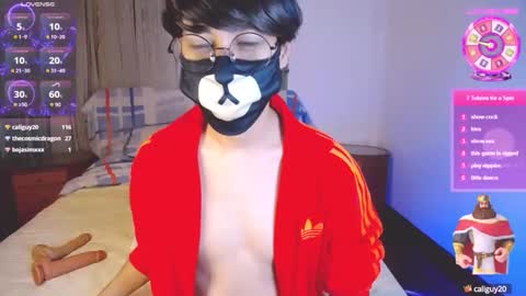 Snapshot of yuniorb chatting on 02.15.25 the puppy boy online show from 02.15.25