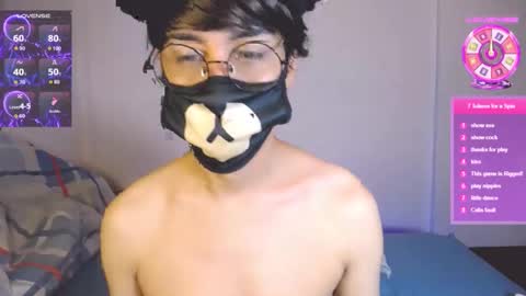 Snapshot of yuniorb chatting on 10.31.25 the puppy boy online show from 10.31.25