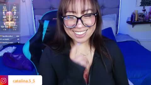 Snapshot of yuno_xx chatting on 05.28.26 Kata online show from 05.28.26