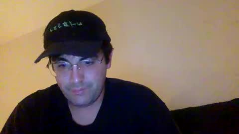 Snapshot of yupppppppp chatting on 10.13.25 yupppppppp online show from 10.13.25