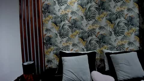 Yuri Kay online show from 04.08.26