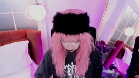 Yuri Kay online show from 05.30.26