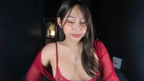 Snapshot of yuriefoster chatting on 10.13.25 Yurie online show from 10.13.25