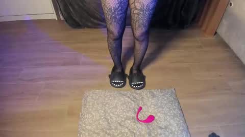 Hi My name Yuriko online show from 03.04.25