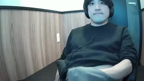 Yuta online show from 03.11.26