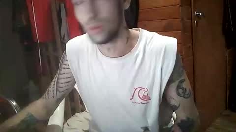 Yuumi online show from 11.08.25