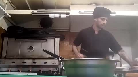 Yuumi online show from 12.03.25