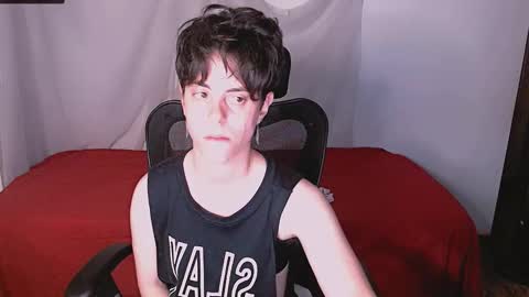 Yuyu online show from 10.27.25