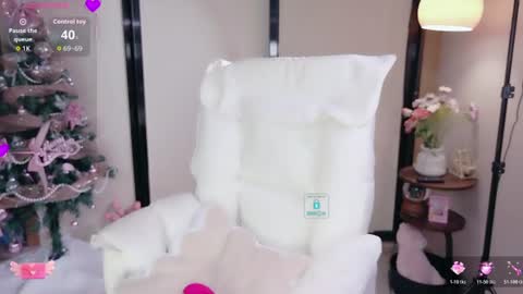Snapshot of yuyouwei chatting on 07.28.26 yuyouwei online show from 07.28.26