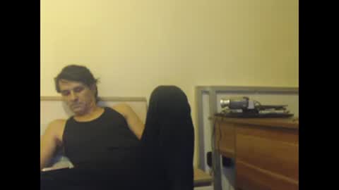 Snapshot of yvesstorm5 chatting on 01.26.25 yvesstorm5 online show from 01.26.25