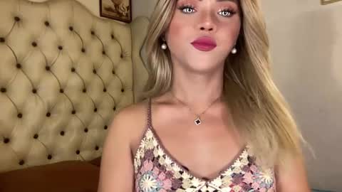 Miss Cali online show from 02.01.25