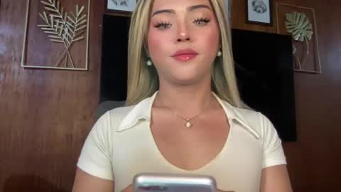 Miss Cali online show from 01.08.26