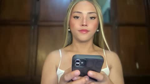 Miss Cali online show from 02.11.26