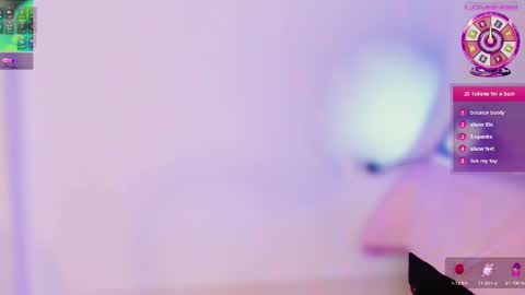 Snapshot of z_e_t_h_a chatting on 09.13.25 tazzie online show from 09.13.25