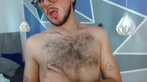 Snapshot of zac_golden chatting on 10.22.25 Zack online show from 10.22.25