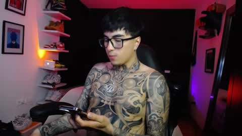 zac_muller1 online show from 10.03.25