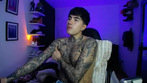 zac_muller1 online show from 04.21.26