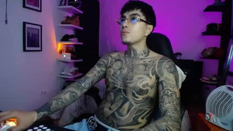 zac_muller1 online show from 07.20.26