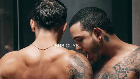 Snapshot of zacandmarcosmg_ chatting on 12.21.24 zacandmarcosmg_ online show from 12.21.24